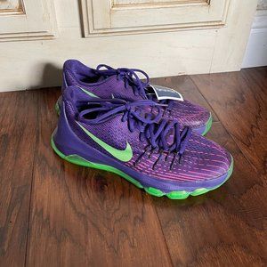 Nike Vintage KD Low-Top Basketball Shoes